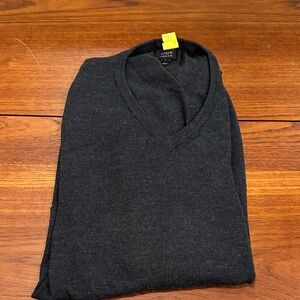 J. Crew Men's Charcoal V-Neck Sweater Slim Fit